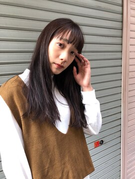 リラ バイ クオーレ(LIRA by CUORE) ナチュラルロング