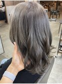 透け感グレージュ
