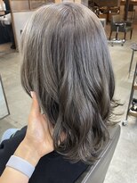 カトル ヘア デザイン(Quatre hair design) 透け感グレージュ