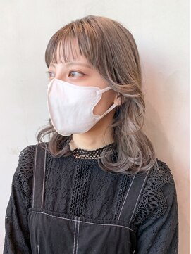 アイティーバイアルバム 下北沢店(IT by ALBUM) レイヤーベージュ_アースカラーくびれヘアツートン_ba378523