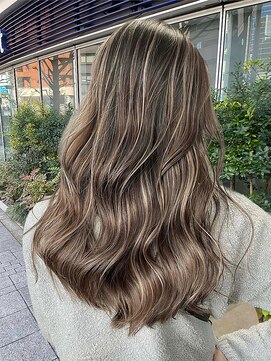 エルメトーキョーバイユアーズ(L'me TOKYO by youres) ベージュハイライトカラー