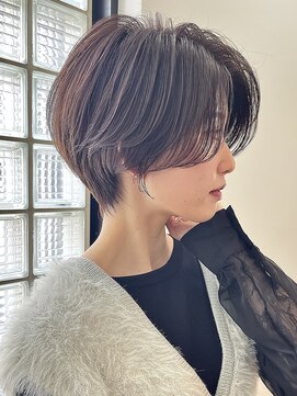 ハルキ ミナト ジャパン オオサカ(HARUKI MINATO japan OSAKA) ハンサムショート 30代40代50代60代ヘア 白髪 大阪ショート 梅田