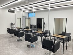 Men's hair salon First 大分店【ファースト】