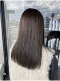オリーブブラウン