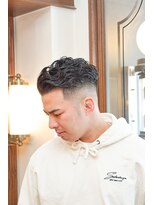 バーバーショップ ダリー(BARBERSHOP DALIE) ウェーブヘアメンズツーブロックかきあげバング