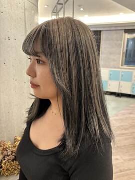 ルーブ トウキョウ(Loob. TOKYO) 黒髪デザインカラーインナーカラーベージュアンブレラカラー池袋