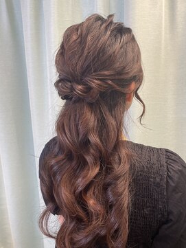 マーズ(Hair&Make Mars+) ハーフアップ