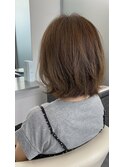くびれボブ レイヤーボブ グレージュ