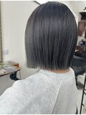 アッシュグレーボブ