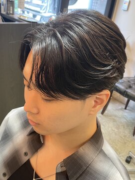 ジュンヌオム リンカラン(Jeune Homme LINGKARAN) ニュアンスストレート×センターパート