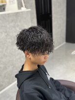 アウラ 近鉄八尾駅前店(Aura)&nbsp;波巻きスパイラルパーマ