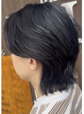 重めシルエットのネオウルフ