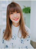 大人可愛いナチュラルストレートのマロンベージュ