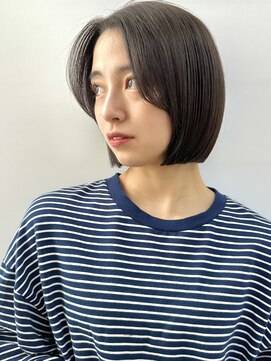 ミィ 浦和(mee) 透明感カラー ボブ 前髪 ショート カラー ブリーチ&ダブルカラー