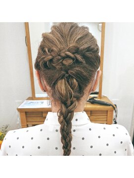 ステラ ユメオイビト(Stella yumeoibito) 編み込みヘア