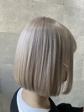 トムキャット(TOM CAT) 切りっぱなしホワイトミルクティー