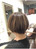 30代40代50代/ショートボブ/白髪ぼかしハイライト