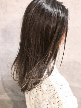 キアラ(Kchiara) ラベンダーグレイ/バレイヤージュグラデ/kchiara川野直人