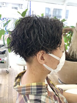 ヘッズ 本八幡店(HEADS) ショート　マッシュ　ショートボブ　HEADS 市川　学割　イルミナ