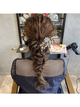 エイト 池袋店(EIGHT ikebukuro) 編み下ろしヘアセット