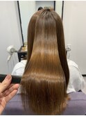 黒髪ロングストレートグレーベージュエギョモリオン眉ショート