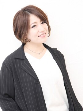 クラク 笹塚店(KURAKU) 前髪カット*イメチェンショートボブ*カーキグレージュ 笹塚