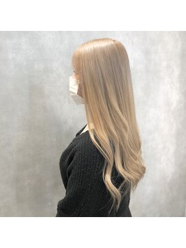 ヘアーメイクチック(HAIR MAKE CHiC) ホワイトベージュ