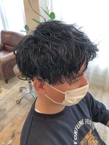 セットアップ 岡山北長瀬店(SET-UP)&nbsp;ツイストスパイラル メンズ パーマ マッシュ センターパート