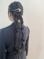 ヘアーアンドメイクアップモパ&nbsp;編みおろしヘア