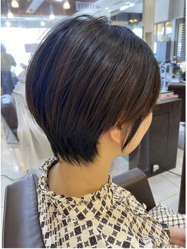フォルテ 草薙店 軽めショート