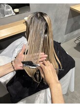 施術工程2～3 高濃度ケラチン→ヒートキャップ