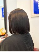 夏の爽やかストレートボブ