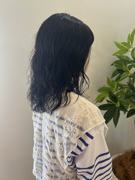 ナンブスカイ(nambu-SKY) ネイビーブラック×くるくるパーマ