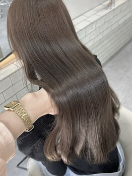 リル(lilu)の写真/“プラチナムケアカラー”を新導入♪カラーするほど美しく。“育てるケアカラー” はじめませんか?