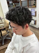 バズ(BUZZ)&nbsp;メンズカット/ショート/ツイストスパイラルパーマ