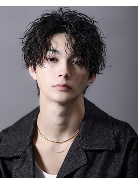 アストラ(ASTRA) MEN’S HAIR/サーフカール/刈り上げセンターパート/札幌