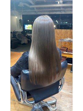 フォリア(Foria) 繰り返すクセや広がりにお悩みの方へ。