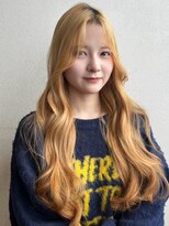 アモレット(amoretto)&nbsp;ブリーチ　ハイトーンベージュ　顔周りカット レイヤー 韓国ヘア