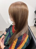 ハクア プラス(HAKUA PLUS) 白髪ぼかしカラー×広がりを抑える最高級トリートメント!