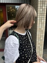 ツイッグ バイ ヤード(twig by YARD.)&nbsp;ローライトミックスカラーボブ◎
