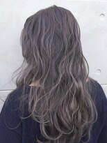 ヴァーブ(VAAB)&nbsp;パールホワイトグレージュ×ロングスタイル