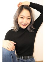 マウナ ヘアー(MAUNA HAIR) グレーホワイト