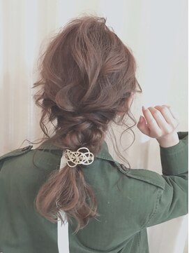 エール(a:le) カジュアル編みおろし