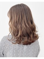 アライブ キチジョウジ(ALIVE Kichijoji)&nbsp;【ALIVE吉祥寺】アッシュブラウン＊外ハネボブ＊オフィスヘア