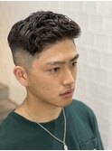 フェードカットスパイラルパーマバーバー