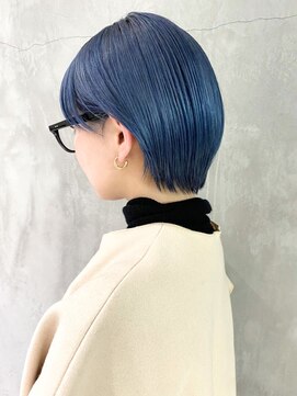 アイティー バイ アルバム 浦和店(IT by ALBUM) くすみブルー_アースカラーくびれヘアツートンカラー_ba378011