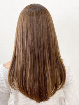 グランディオールベベ(Grandior bebe) ロングヘアでも重く見えない柔らかベージュヘア☆