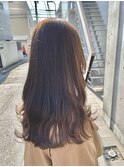 オリーブベージュ