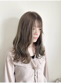 ナチュラルオリーブベージュ