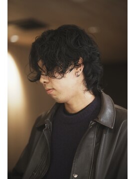 ミューズ バイ ケンジ(MUSE by KENJE) メンズウルフ韓国ハンサムショートスパイラルパーマ